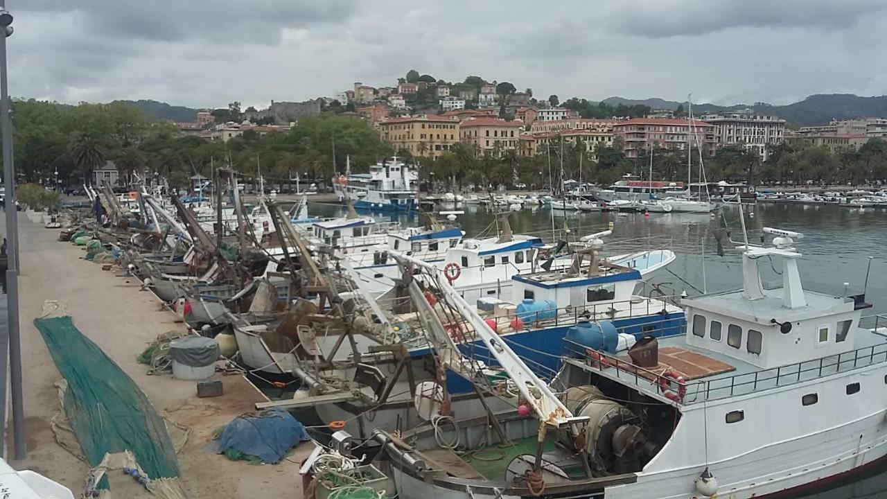 Il Golfo E I Limoni Lägenhet La Spezia Exteriör bild